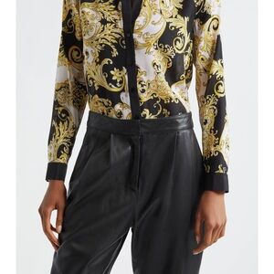 EUC L'AGENCE Gio Scroll Print Silk Button-Up Shirt